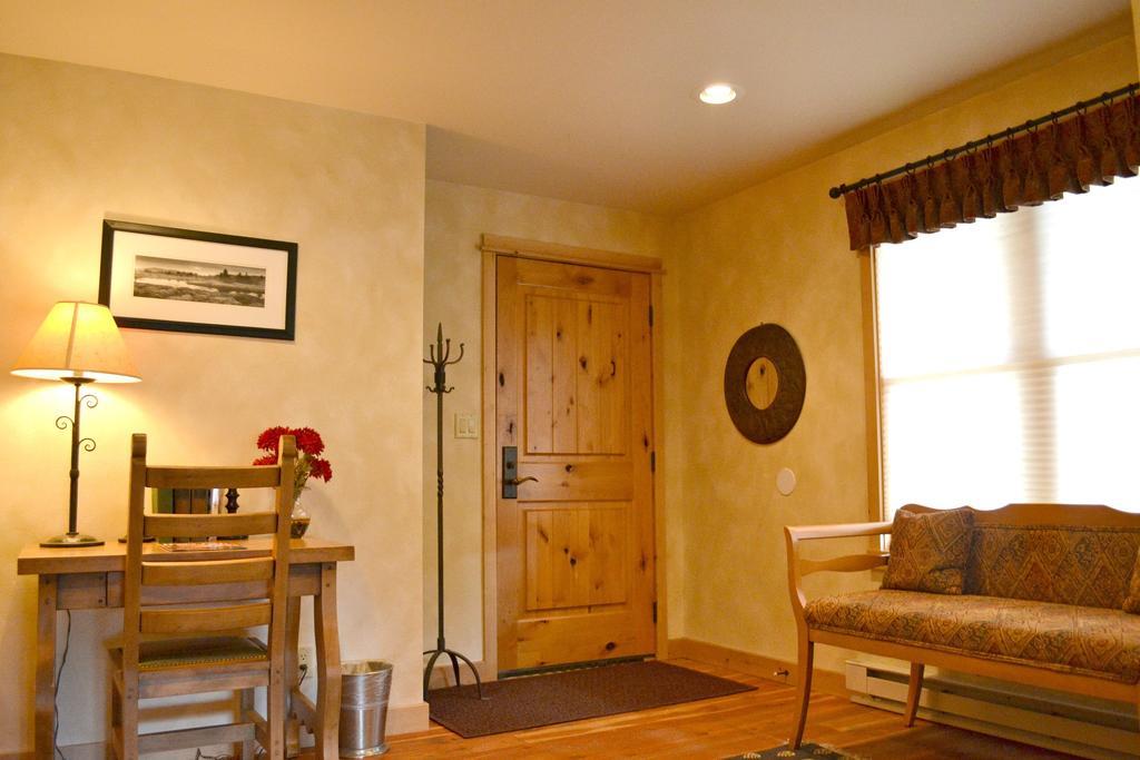 Moose Creek Townhomes By Jackson Hole Real Estate Company Teton Village Rom bilde